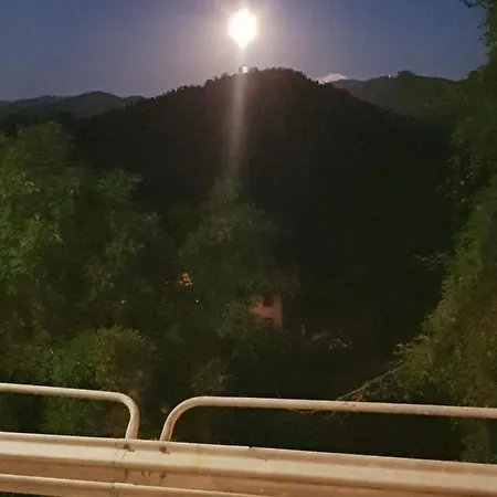 فندق مبيت وإفطار Avventura *